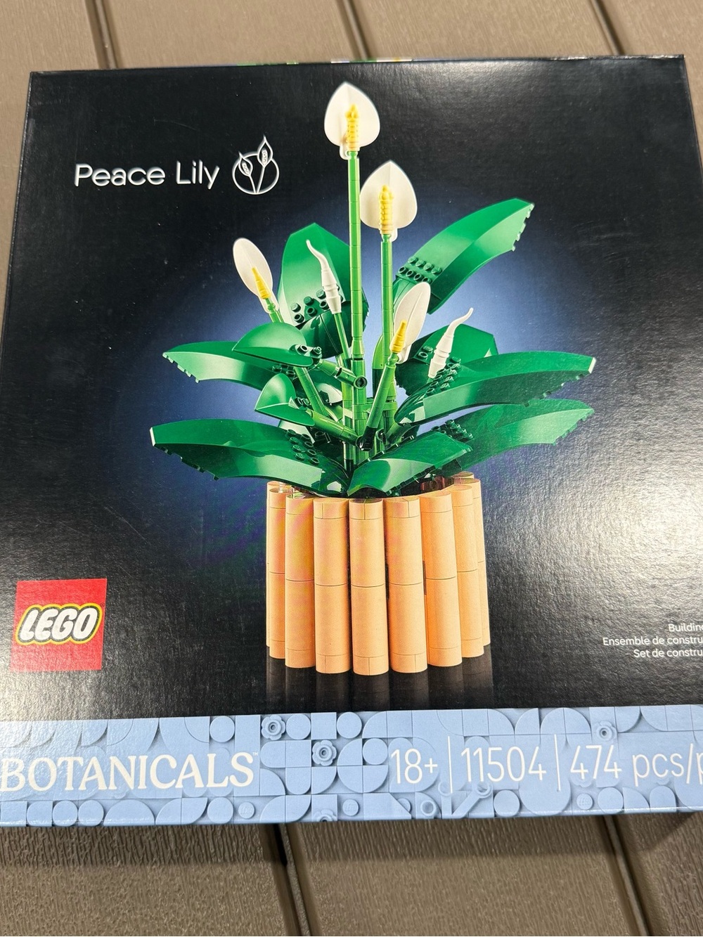 LEGO Botanicals Peace Lily Flower Building Set, 474 Pieces